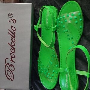 Breckelles (11) green